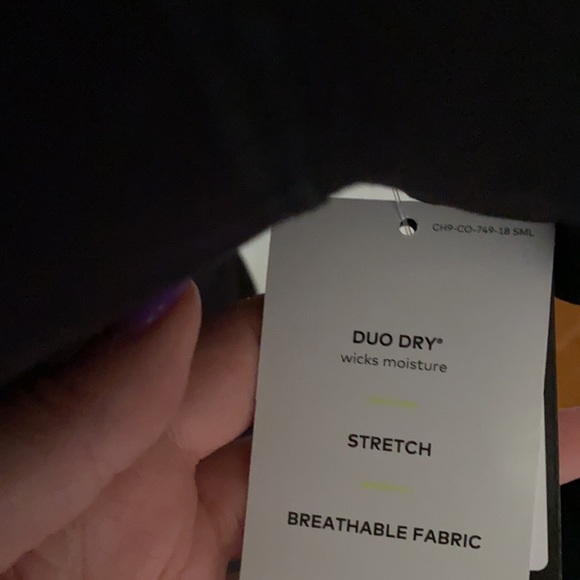 Champion drifit - Picture 5 of 6